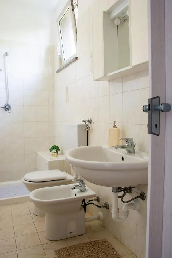 Appartamento [Lake Maggiore Apt] ✦ Relax accanto alla spiaggia Lisanza