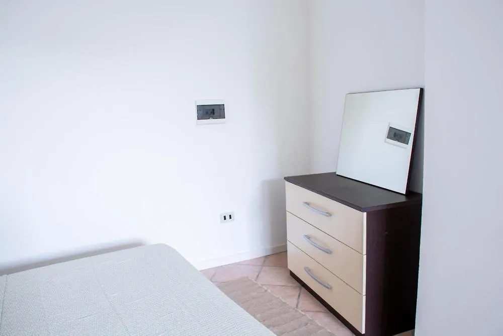 Lake Maggiore Apt ✦ Relax Accanto Alla Spiaggia Lägenhet Lisanza 0*,